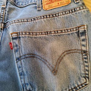 Levis 550 size 38x36